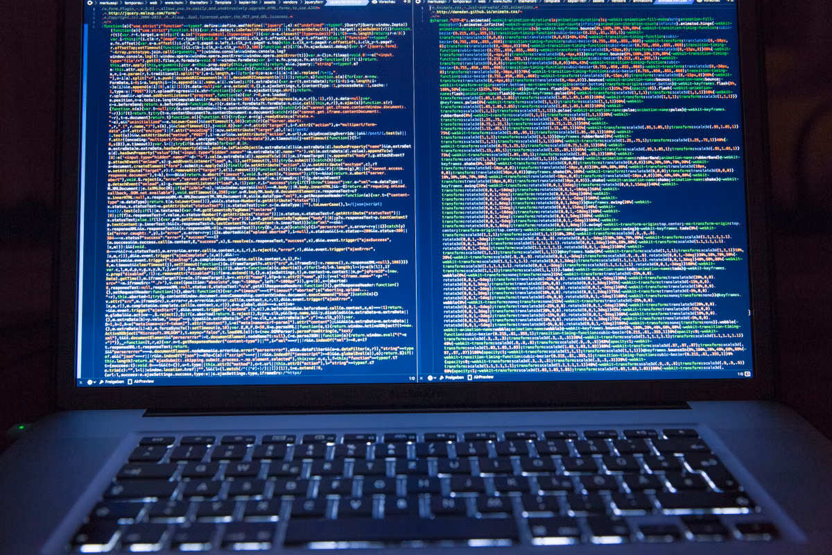 macOS 27アップグレード後にXcode 26.6が開かない？2026年学生向け修復ルート